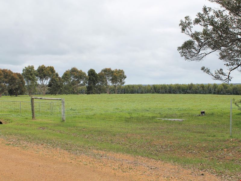 7 Northey Retreat, Mount Barker WA 6324
