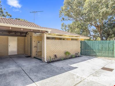 17/15 Honeysuckle Close, Ballajura WA 6066