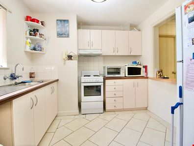 1/15 Pudney Place, Orelia WA 6167