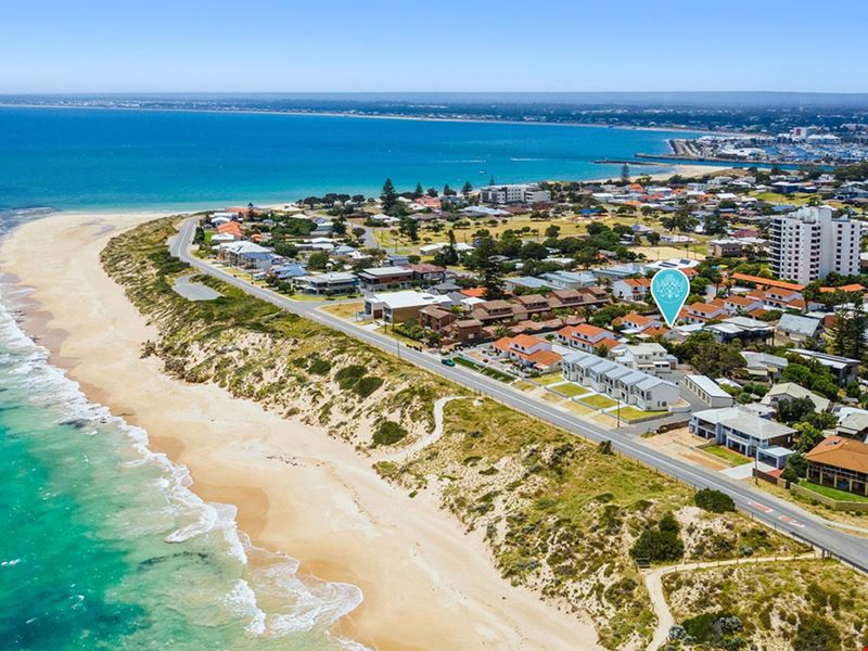 12/35B Halls Head Parade, Halls Head WA 6210