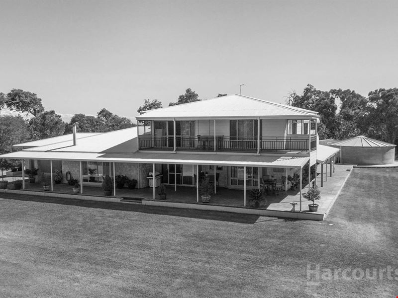 71 Gaston Crescent, Lake Clifton WA 6215