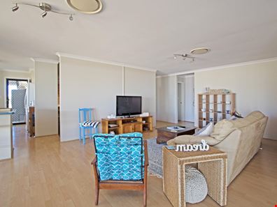 9 Proton Place, Jurien Bay WA 6516
