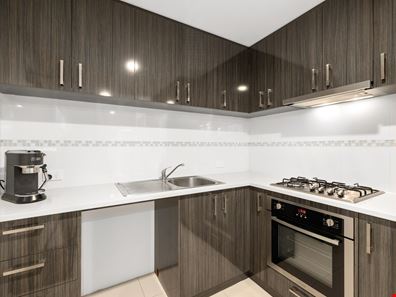 2/185 Hardey Road, Belmont WA 6104