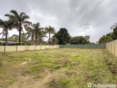 14A Connaught Street, Forrestfield WA 6058