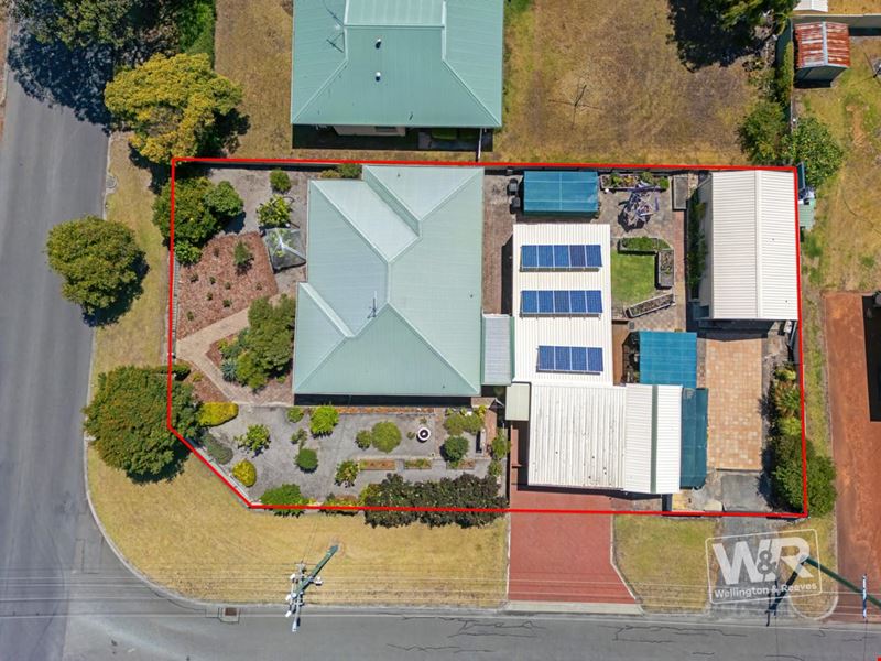24 Lurline Street, Orana WA 6330