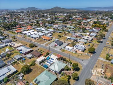 24 Lurline Street, Orana WA 6330