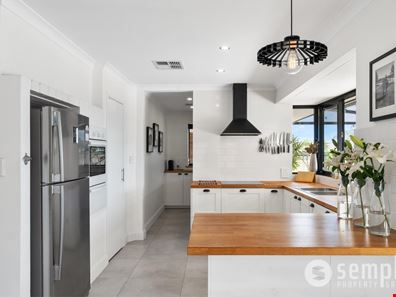 7 Torenia Way, Yangebup WA 6164