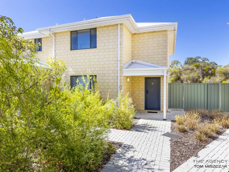 16/18 Whitlock Road, Queens Park WA 6107