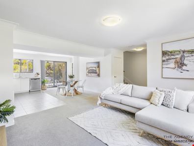 16/18 Whitlock Road, Queens Park WA 6107