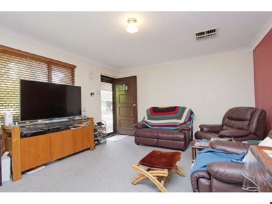 7/96 Tirbute Street East, Shelley WA 6148