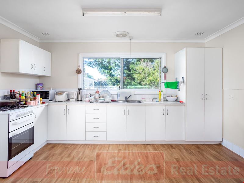 13 Hester Street, Harvey WA 6220