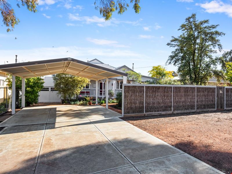 98A Ward Street, Lamington WA 6430