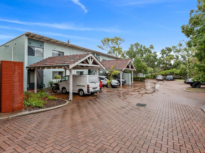 22D Casserley Avenue, Girrawheen WA 6064