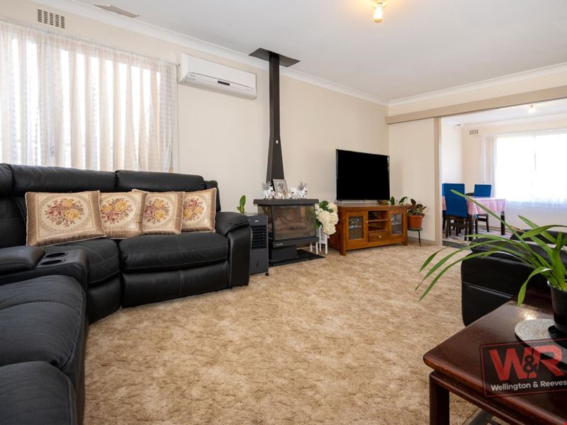 19 McKail Street, Orana WA 6330