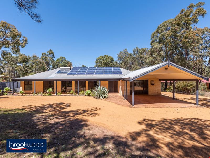 810 Traylen Road, Stoneville WA 6081