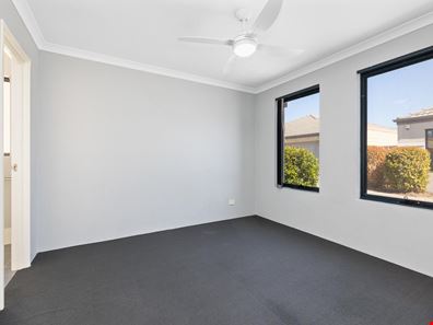 2/123 Renou Street, East Cannington WA 6107