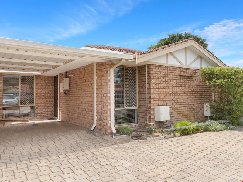 21/8 Merope Close, Rockingham WA 6168