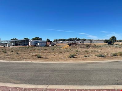 5 Carter Road, Dongara WA 6525
