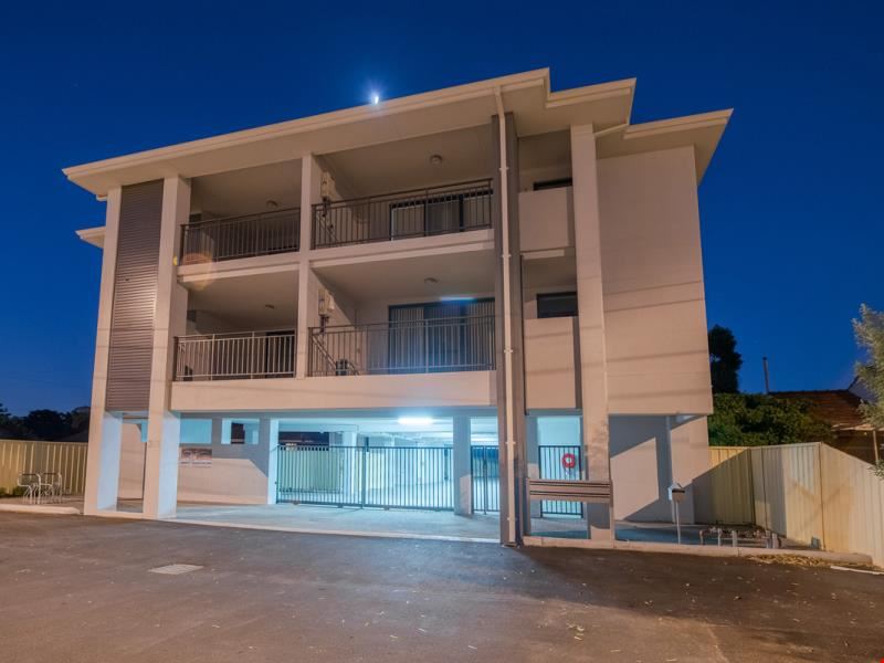 2/351 Orrong Road, Kewdale WA 6105