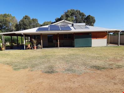 3 Chivers Concourse, Dongara WA 6525