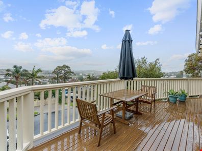 11 Melrose Street, Mount Melville WA 6330
