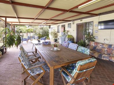 8 Harper  Street, Narrogin WA 6312