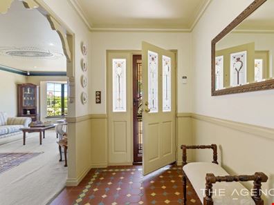 38 Gardon Rise, Gwelup WA 6018