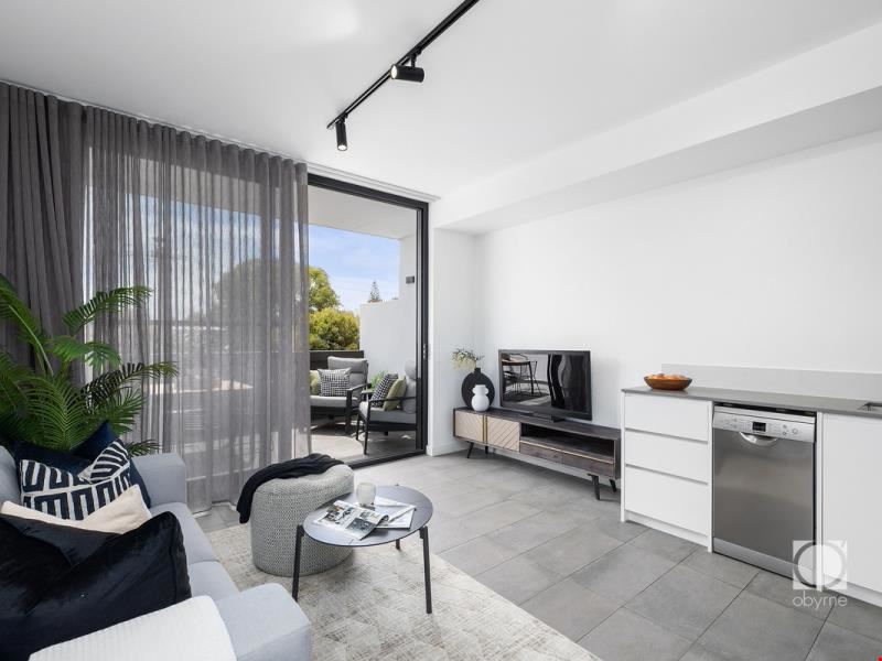 10/1a Charles Street, South Fremantle WA 6162