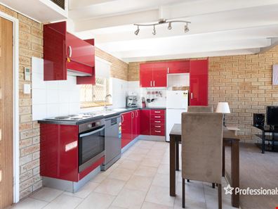 2/4 Carrington Street, South Kalgoorlie WA 6430