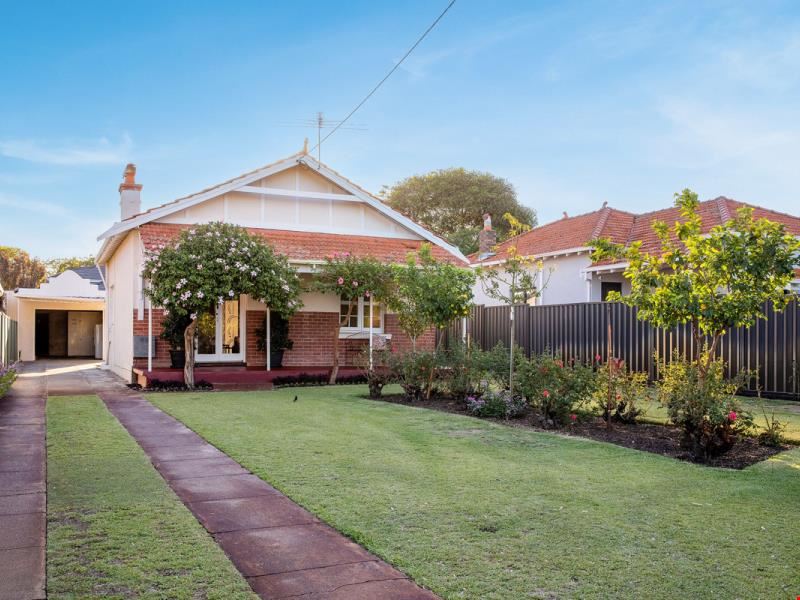 57 London Street, Mount Hawthorn WA 6016