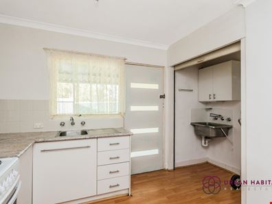 12 Pengilly Road, Orelia WA 6167