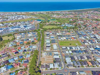 4/60 Cottesloe Crescent, Secret Harbour WA 6173