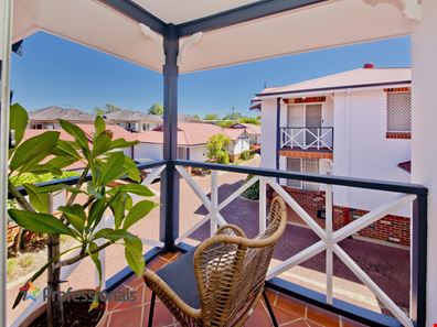 6/9 Wynyard Street, Yokine WA 6060