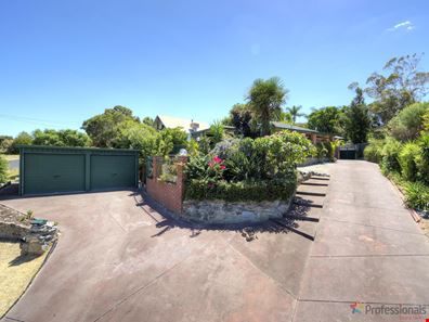 1 Harcourt Place, Bellevue WA 6056