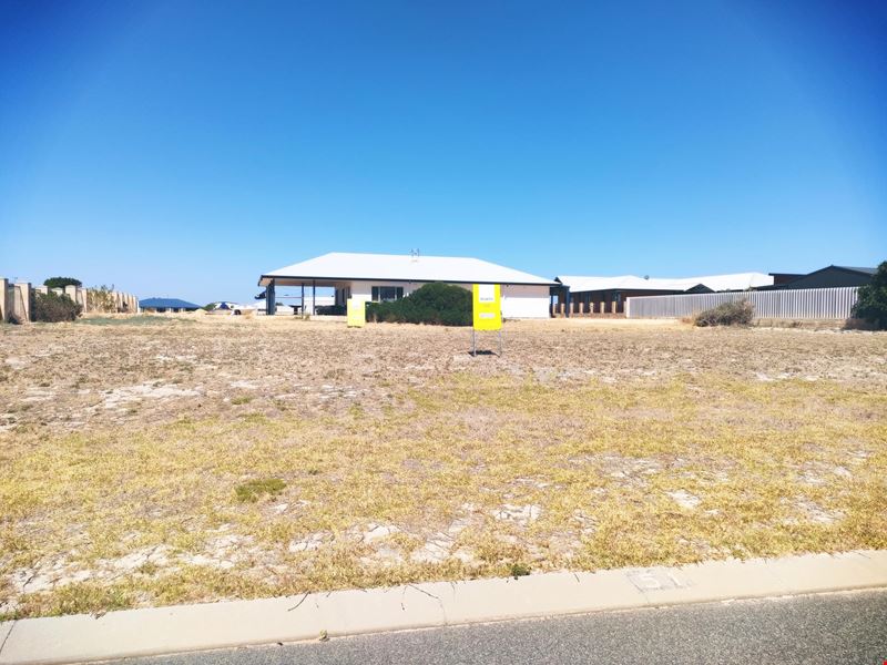 750/51 Craike Way, Green Head WA 6514