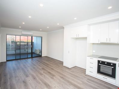 5/42 Morago Crescent, Cloverdale WA 6105