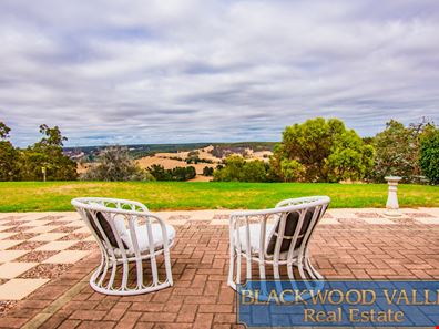 24 Robinia Way, Bridgetown WA 6255
