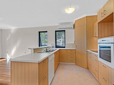27/12 Farrelly Street, Margaret River WA 6285