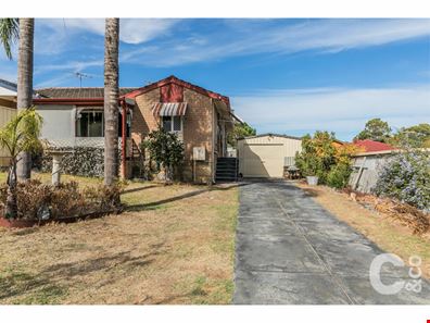4B Milton Place, Orelia WA 6167