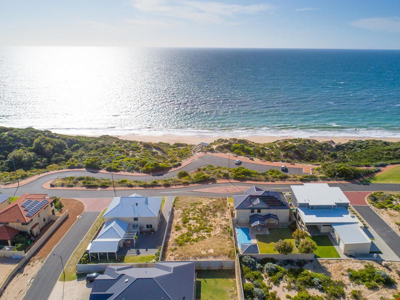 317 Norton Promenade, Dalyellup WA 6230