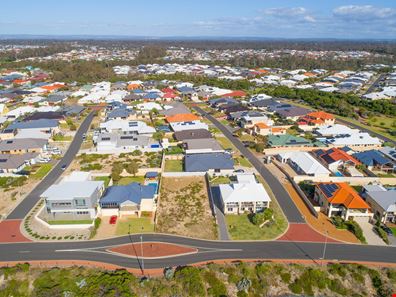 317 Norton Promenade, Dalyellup WA 6230