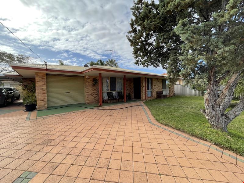 12 Mersey Drive, Cape Burney WA 6532