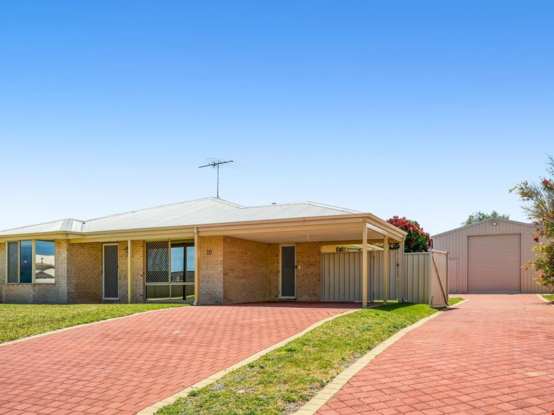 20 Lucraft Loop, Ledge Point WA 6043