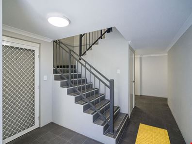 6/22 Edeline Street, Spearwood WA 6163