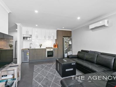2/10 Kenwick Way, Balga WA 6061