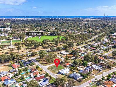 9 Clark Way, Orelia WA 6167