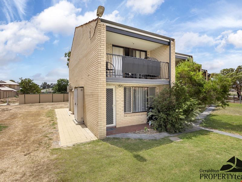 16/125 Railway Street, Bluff Point WA 6530