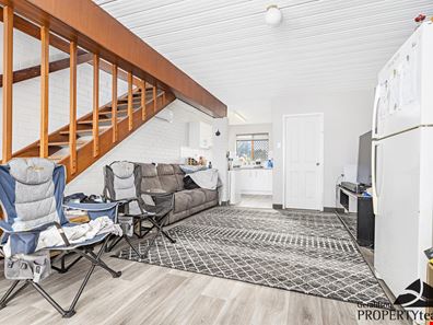 16/125 Railway Street, Bluff Point WA 6530