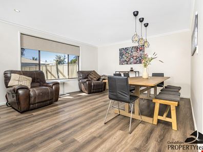 103 Railway Street, Bluff Point WA 6530