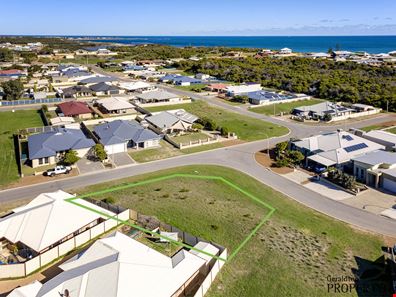 11 Premier Circle, Dongara WA 6525